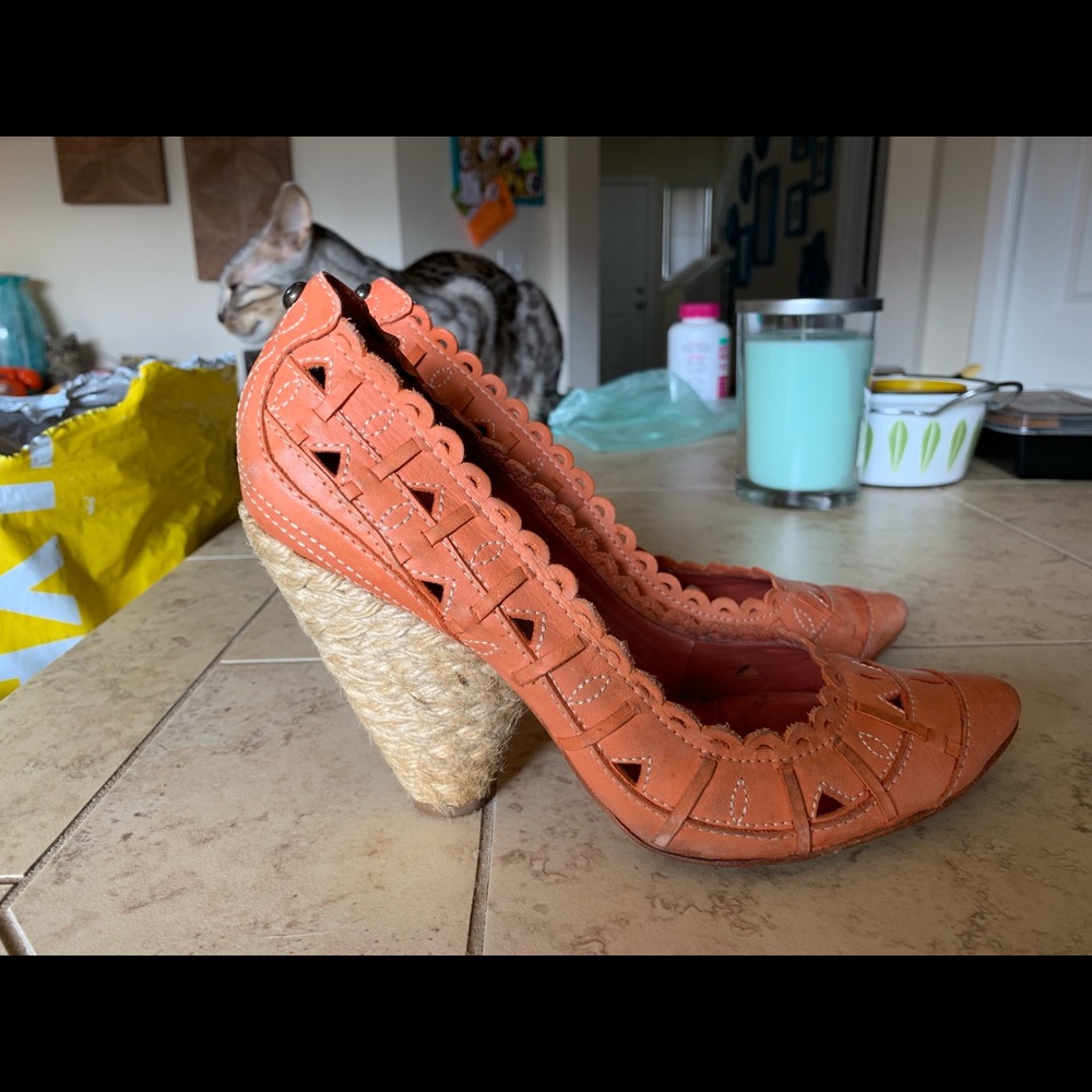 Firetrap, Unique, orange rare heels. - Picture 1 of 6